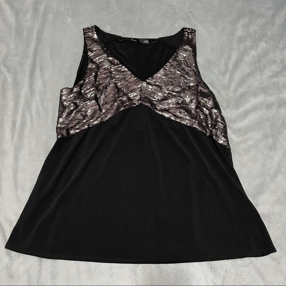 Noir Black Silver Sequin Camisole EUC Size XL